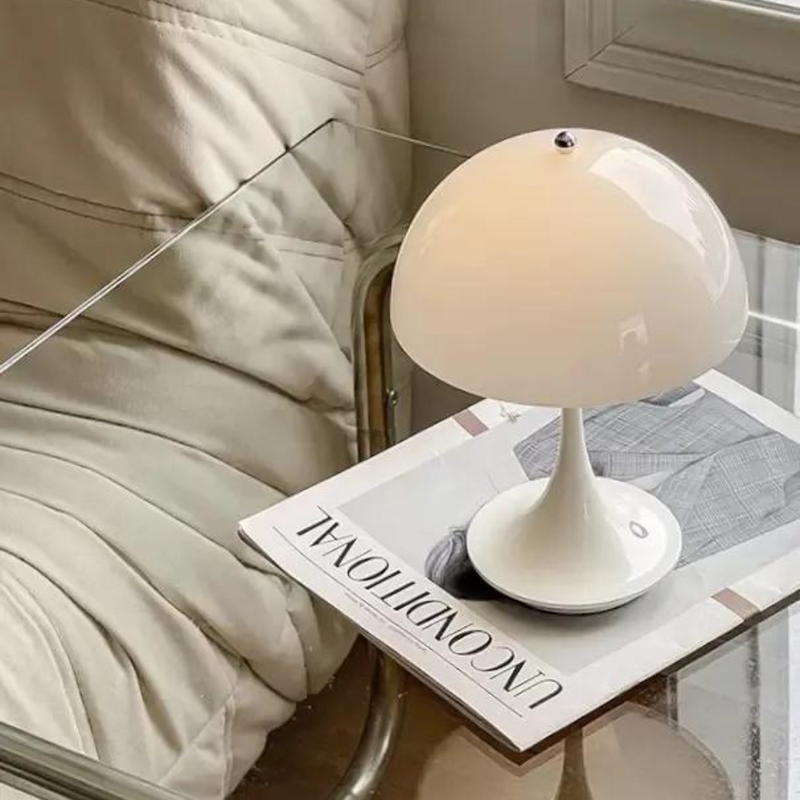 Stylish Wireless Table Lamp with Adjustable Lighting - Luxury Design of Acrylic and Aluminum