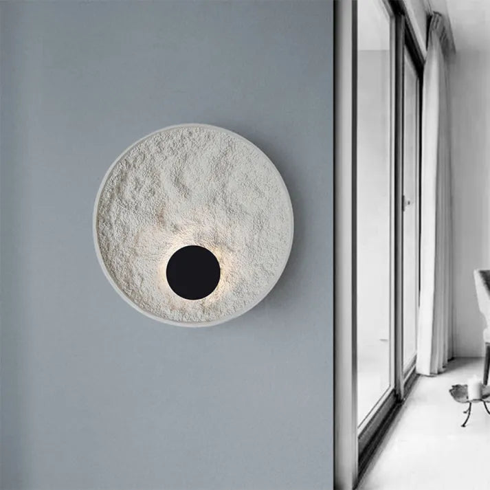 Stylish LED Moon Wall Lamp - Sustainable and Elegant Wall Light for Your Living Room and Bedroom, Available in Ø30cm and Ø50cm, White Metal Design