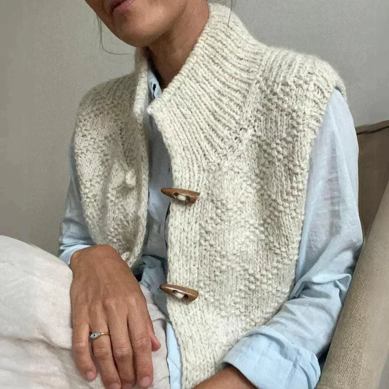 Stylish Cotton Cardigan with Button Closure – Perfect Mix of Casual Elegance and Trend Awareness