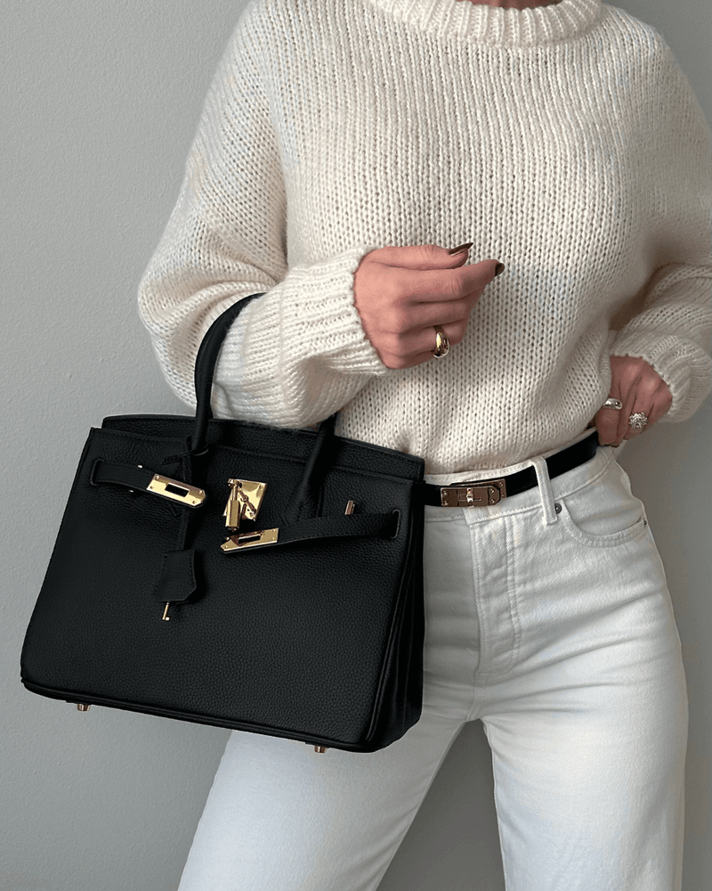 Chic Leather Handbag – The Ultimate Mix of Style and Functionality