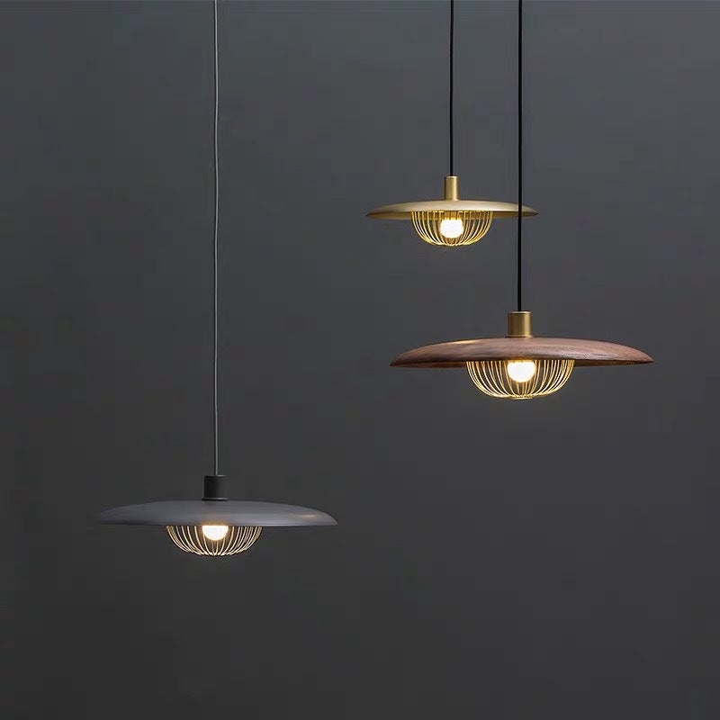 Atmospheric Scandinavian Wooden Pendant Lamp – Trendy Industrial Lighting for Any Space