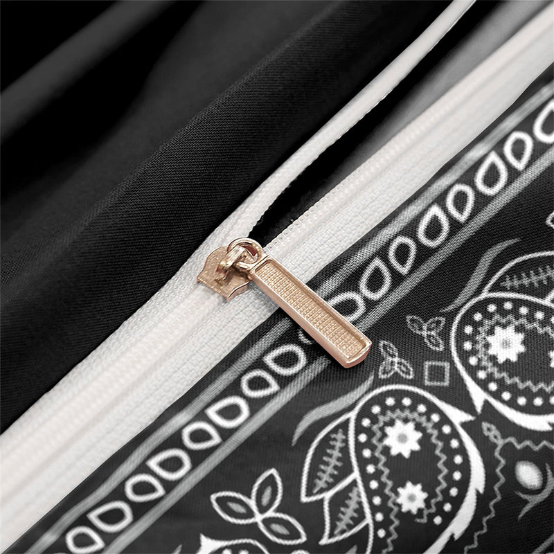 Indulge yourself with our Luxurious 100% Cotton Bedding Set featuring a Charming Paisley Mandala Pattern – Available in Various Sizes!