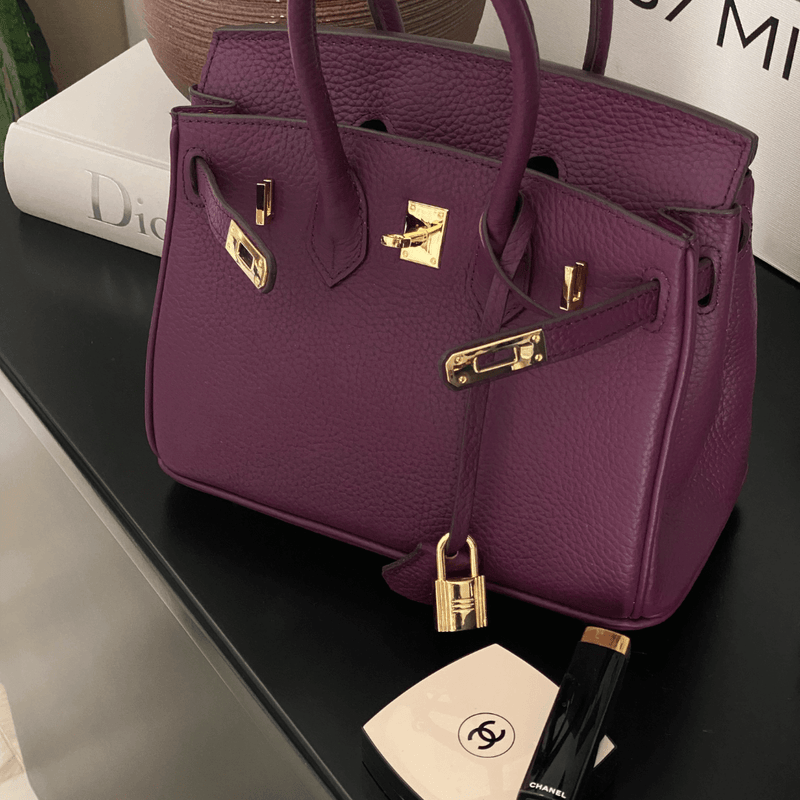 Chic Leather Handbag – The Ultimate Mix of Style and Functionality