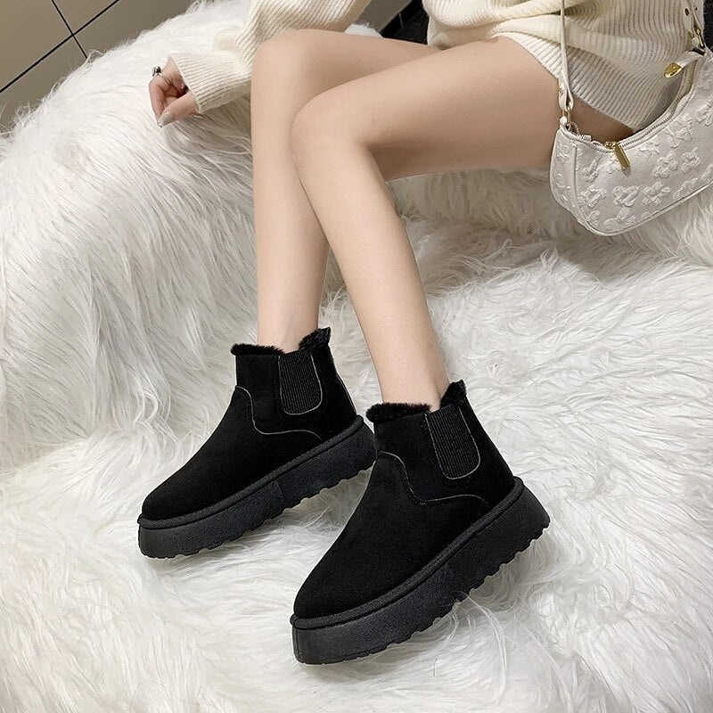 Stylish and Comfortable Winter Boots – Perfect for Cold Days!