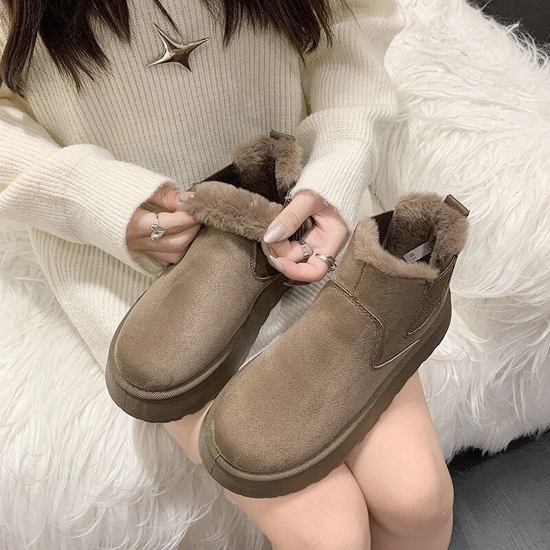 Stylish and Comfortable Winter Boots – Perfect for Cold Days!