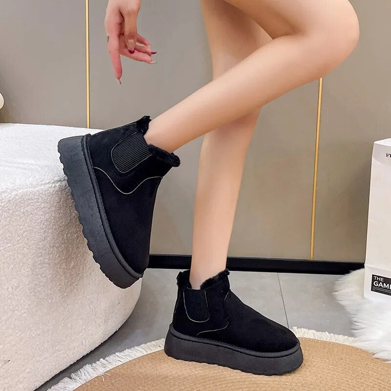 Stylish and Comfortable Winter Boots – Perfect for Cold Days!