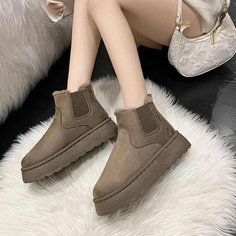 Stylish and Comfortable Winter Boots – Perfect for Cold Days!