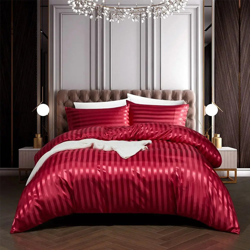 Chic Black Satin Duvet Cover Set with Fitted Sheet and Pillowcases – For a Luxurious Sleep Experience
