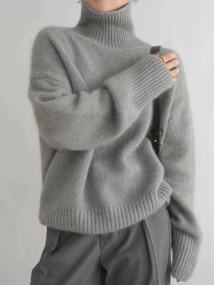 Cashmere Sweater - Timeless Luxury and Ultimate Comfort