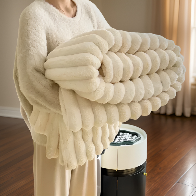 Cozy Fluffy Fleece Blanket 150x200 cm – Delightfully Warm for Cozy Evenings in Various Colors