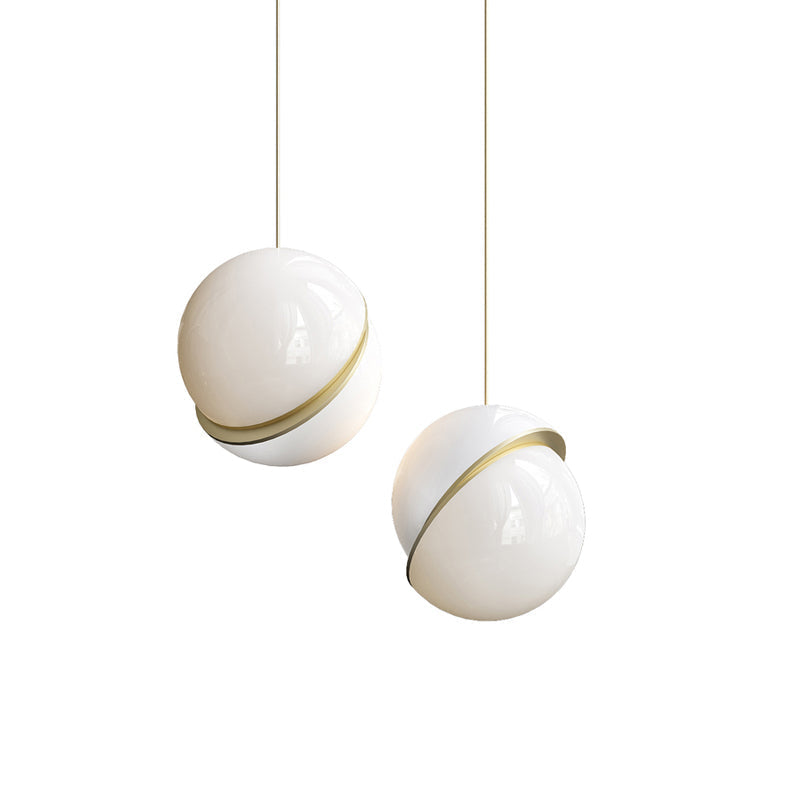 Soft Crescent LED Pendant Lamp – Sleek Half-Moon Ceiling Light in Elegant Brass & Acrylic