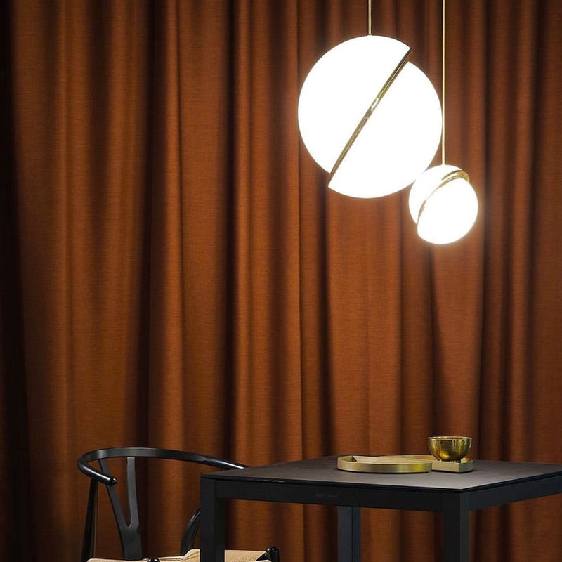Soft Crescent LED Pendant Lamp – Sleek Half-Moon Ceiling Light in Elegant Brass & Acrylic