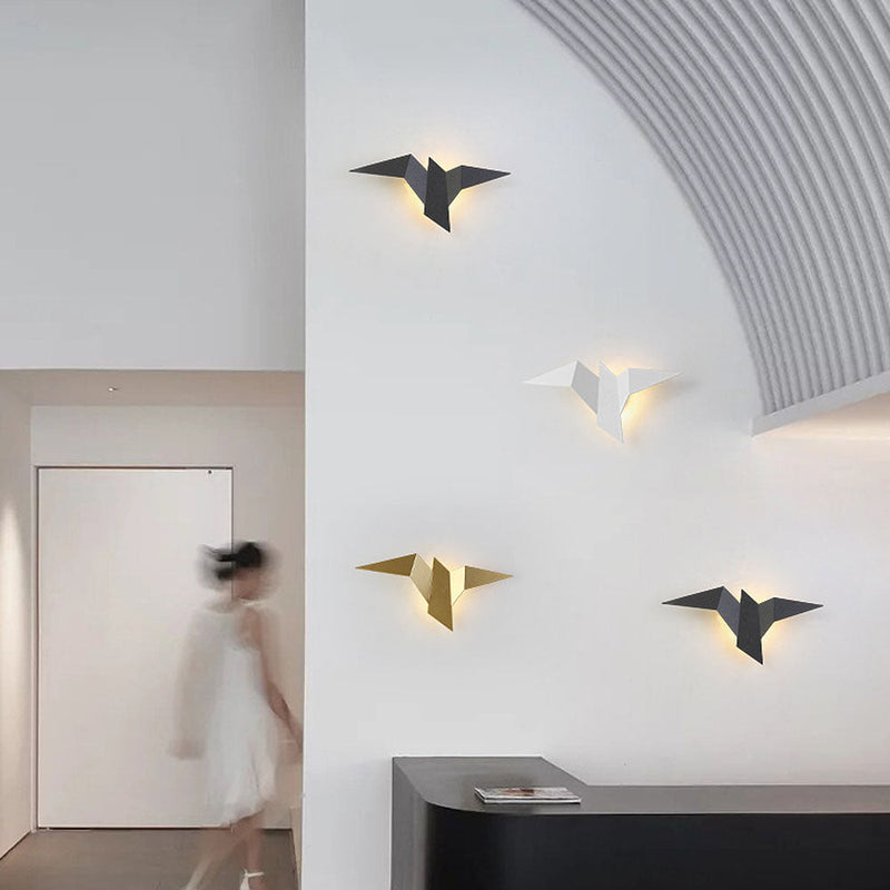 Unique Creative Bird-shaped Wall Lamp in Black - Artistic LED Wall Light for Beautiful Interior Design