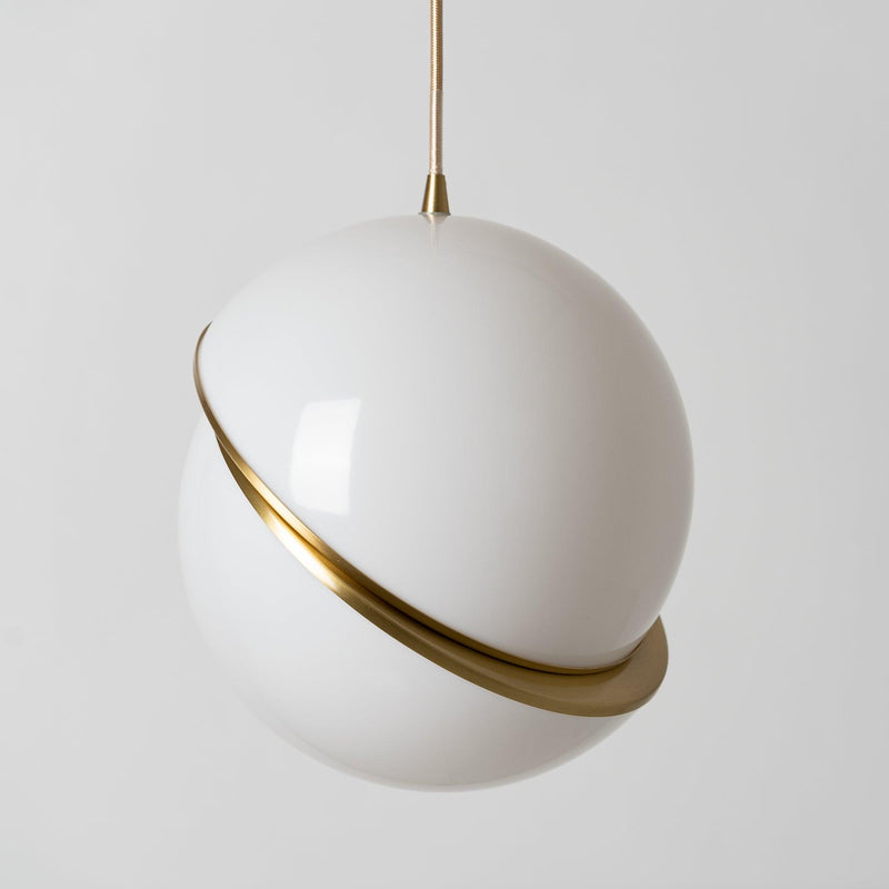Soft Crescent LED Pendant Lamp – Sleek Half-Moon Ceiling Light in Elegant Brass & Acrylic