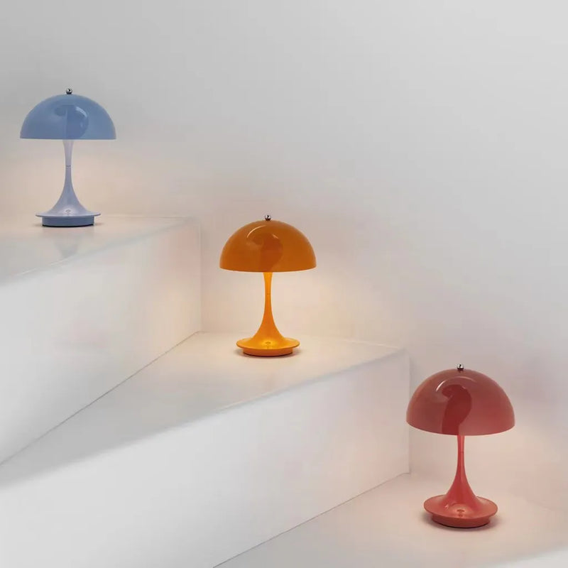 Stylish Wireless Table Lamp with Adjustable Lighting - Luxury Design of Acrylic and Aluminum