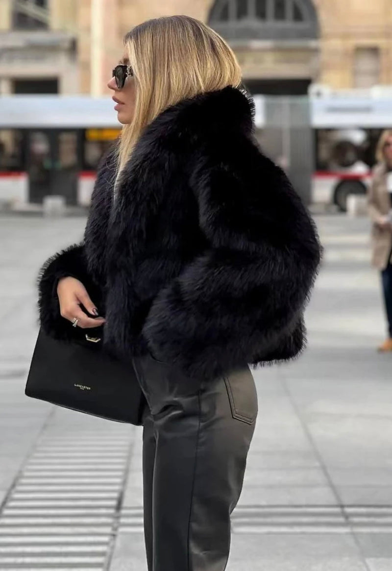 Luxury Imitation Fur Coat – Perfect for Elegance and Warmth in Winter