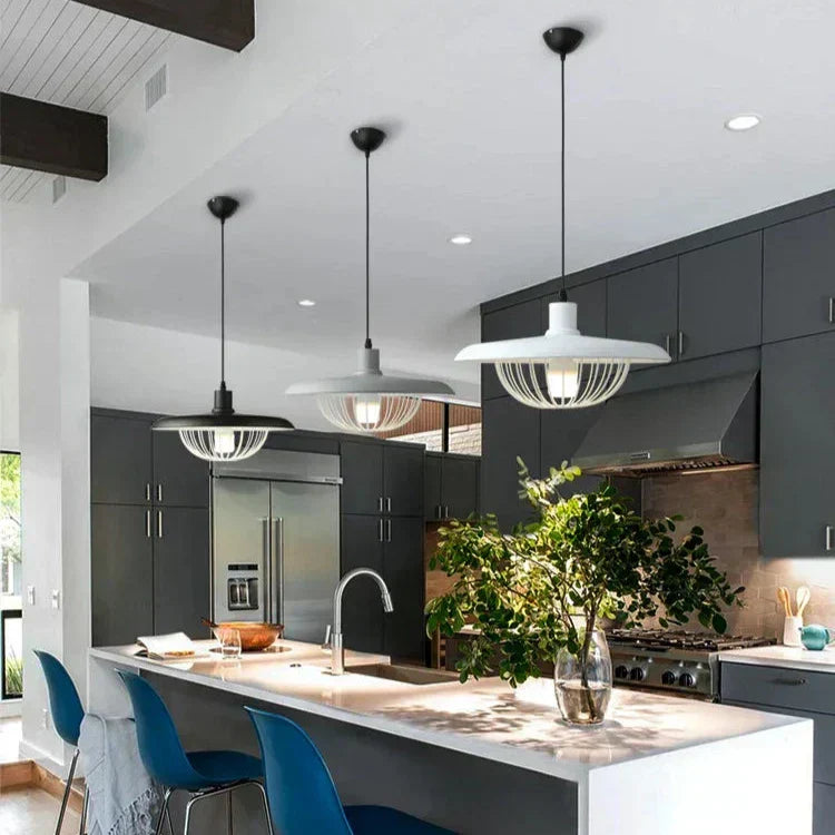 Atmospheric Scandinavian Wooden Pendant Lamp – Trendy Industrial Lighting for Any Space