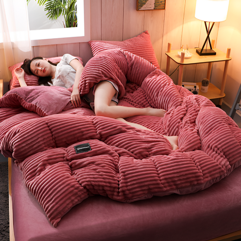 Treat yourself to CozyFlannel - Luxury Plush Bedding for a Warm Winter Feeling!
