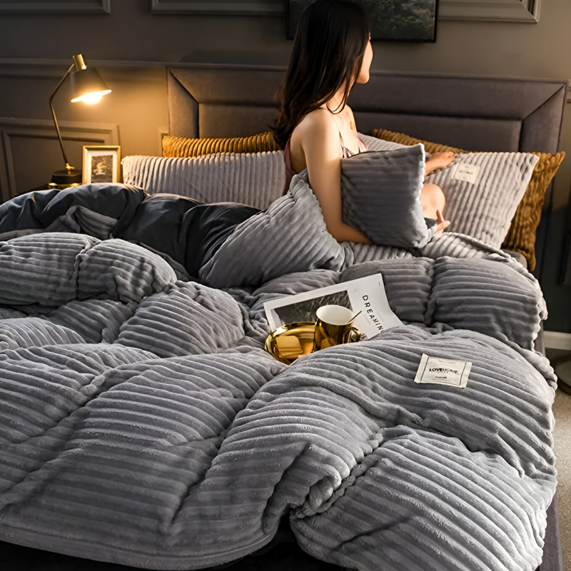 Treat yourself to CozyFlannel - Luxury Plush Bedding for a Warm Winter Feeling!