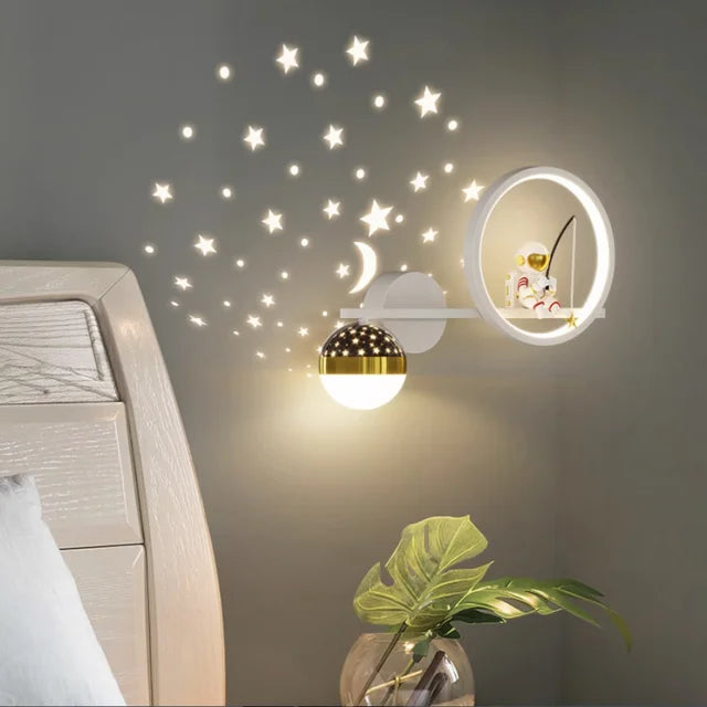 Magical Astronaut Wall Lamp AstroLamp – Enchanting Space Light for the Children's Room