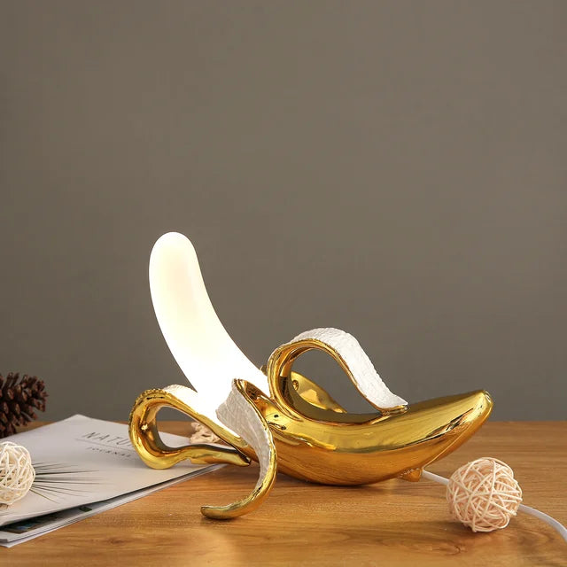 Stylish Rechargeable Table Lamp with Banana Design and Luxurious Warm LED Light – Ideal for a Modern Interior
