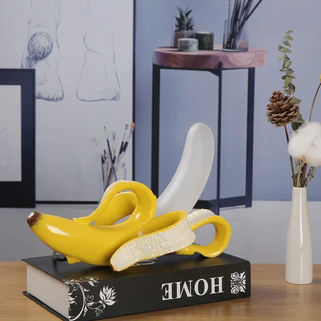 Stylish Rechargeable Table Lamp with Banana Design and Luxurious Warm LED Light – Ideal for a Modern Interior