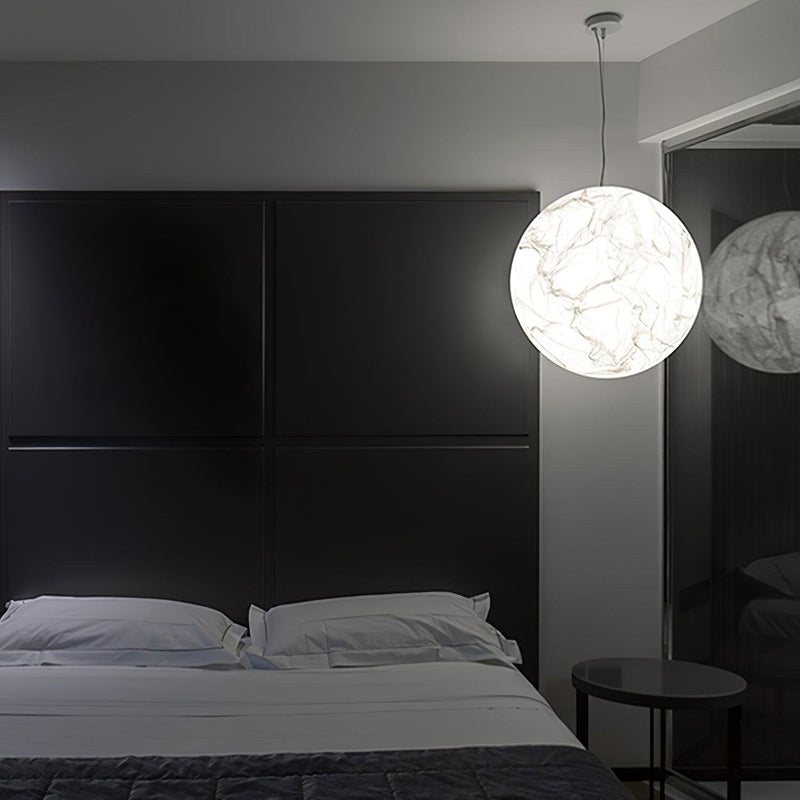 Mondseide Pendant Lamp – Stylish LED Lighting with Natural Silk and Luxurious Metal Finish