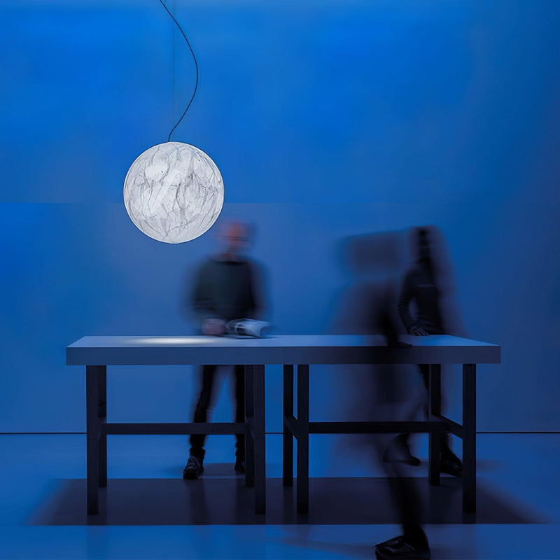 Mondseide Pendant Lamp – Stylish LED Lighting with Natural Silk and Luxurious Metal Finish