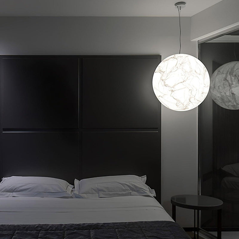 Mondseide Pendant Lamp – Stylish LED Lighting with Natural Silk and Luxurious Metal Finish