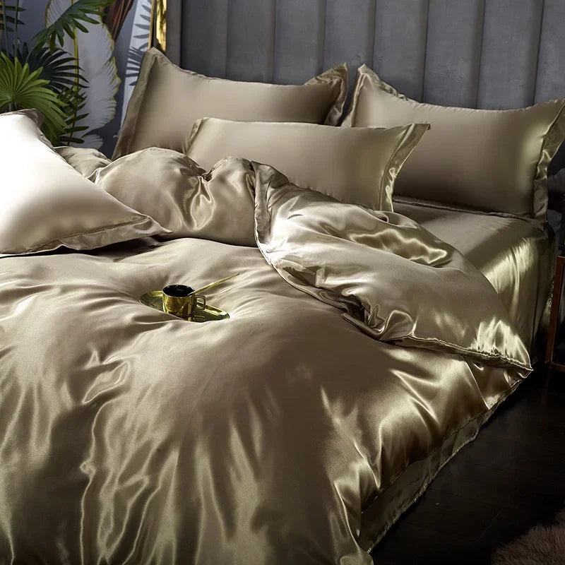 Treat yourself to our Luxury Satin Bedding Set – Premium Silk-Satin including Duvet Cover, Fitted Sheet, and Pillowcases for ultimate comfort!