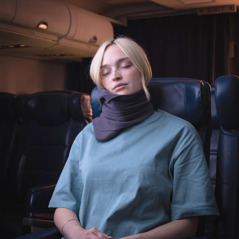 ErgoRelax Ergonomic Neck Pillow – The Perfect Companion for Comfortable Travel and Relaxation!