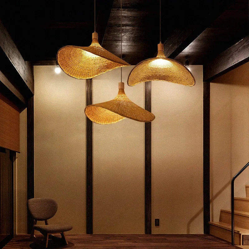 Bamboo Rattan Pendant Lamp for Dining Table – Create a Warmer Atmosphere in Your Living Room with Natural Lighting
