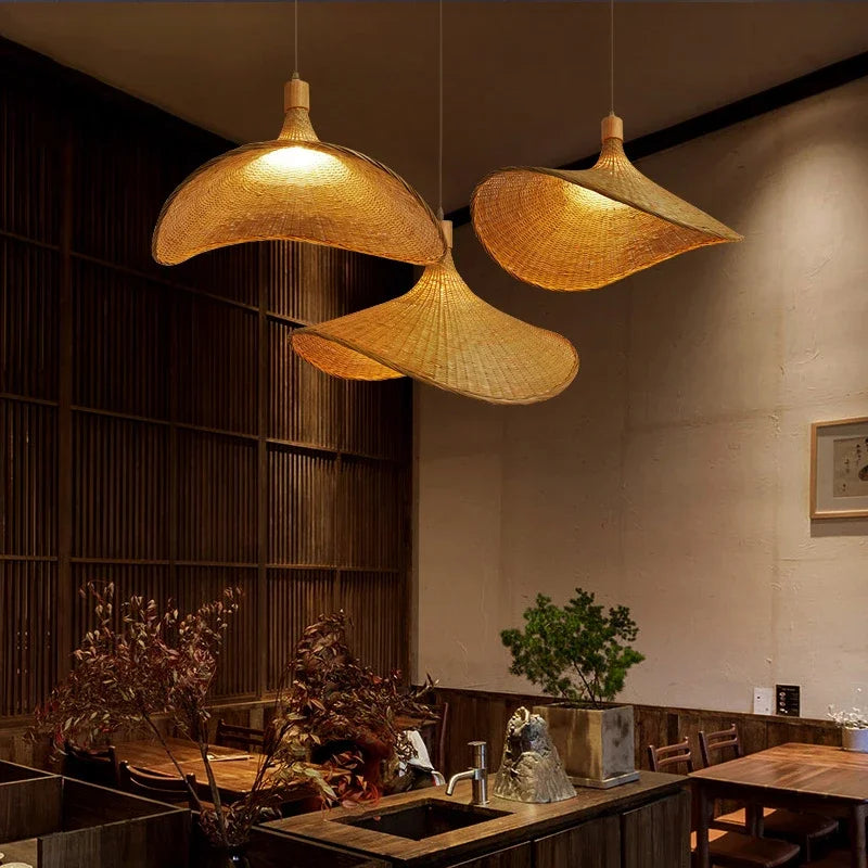 Bamboo Rattan Pendant Lamp for Dining Table – Create a Warmer Atmosphere in Your Living Room with Natural Lighting