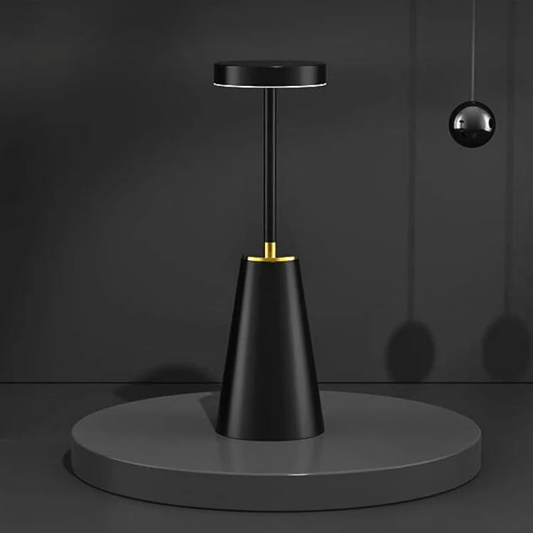 Elegant Wireless Dimmable Table Lamp in Black - With Memory Function and Rechargeable Battery for Perfect Lighting Indoors and Outdoors