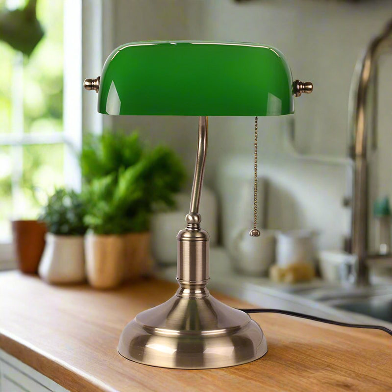 Elegant European Glass Table Lamp with Decorative Base – Timeless and Refined Design for Your Living Room or Bedroom