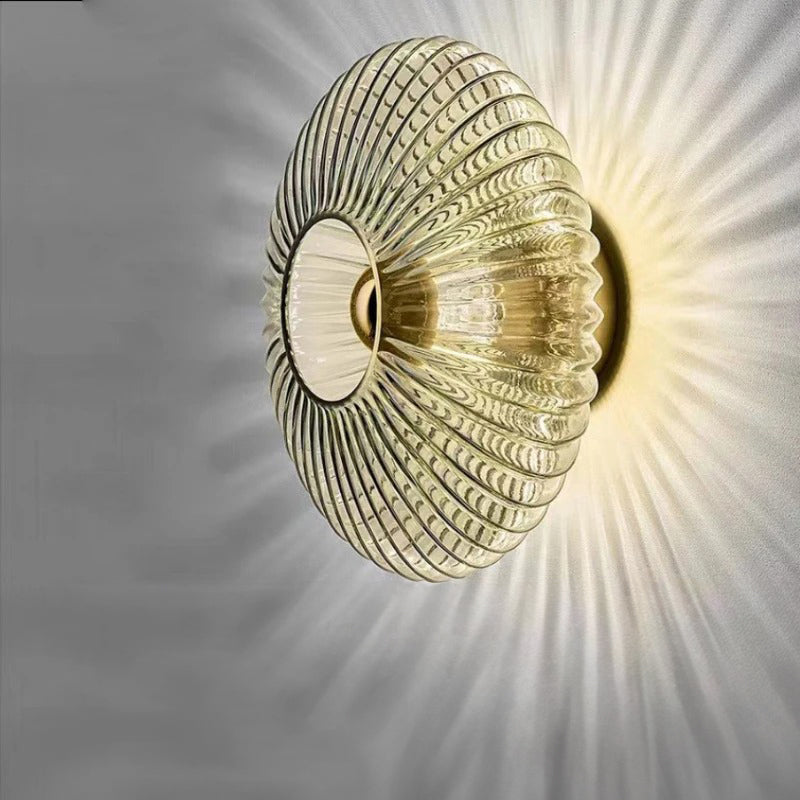 Chic Wall Lamp Made of Quality Glass – Stylish Wall Light with Cozy Illumination and Modern Design
