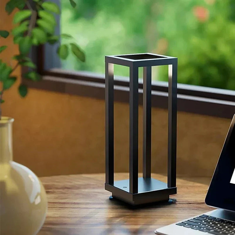 Stylish Wireless Table Lamp from Lumora - The Perfect Combination of Elegance and Functionality