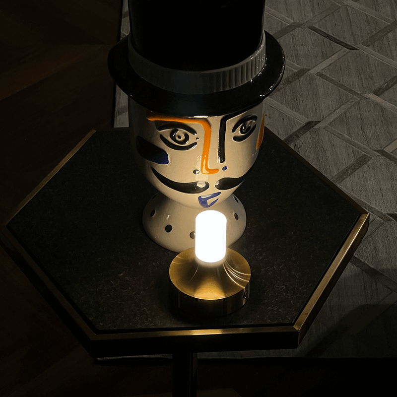 Boru Wireless Table Lamp – Stylish and Waterproof LED Lighting with Adjustable Functionality