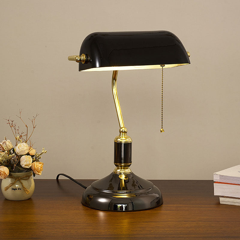 Elegant European Glass Table Lamp with Decorative Base – Timeless and Refined Design for Your Living Room or Bedroom