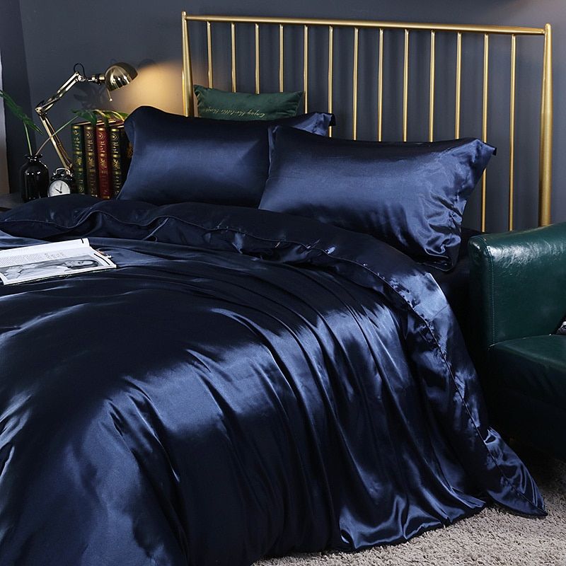Elegant Luxe Silk Bedding Set of 4 - Satin Comforter, Duvet Cover, Sheet, and Pillowcase for a Stylish Sleeping Experience