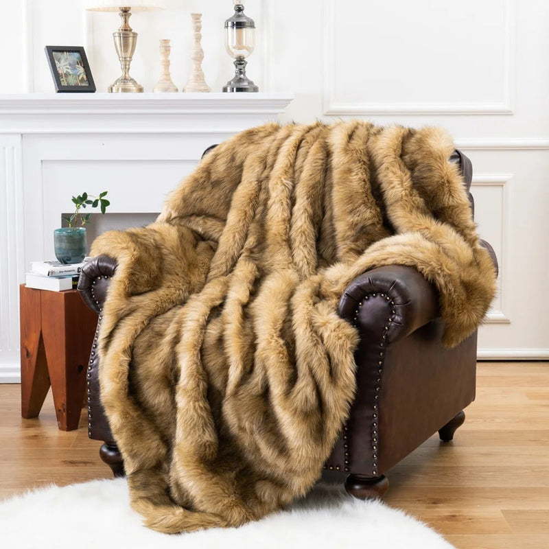 Ultimate Luxury Faux Fur Blanket – Super Soft Fleece for Wonderful Comfort on Bed and Sofa, Ideal for Cold Winter Nights!