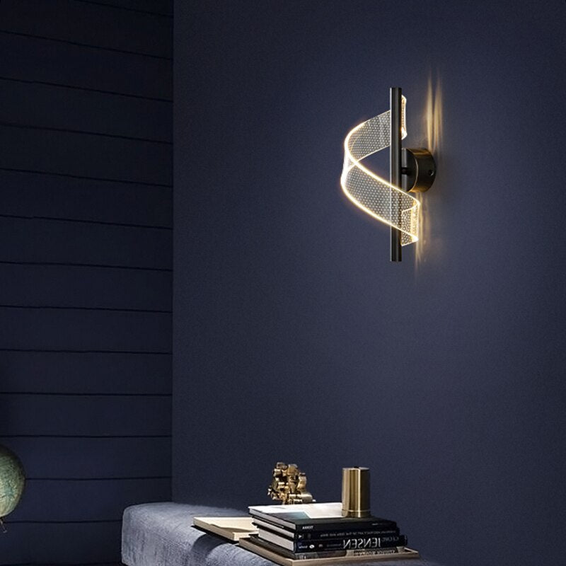 Elegant Wall Lamp with Breathtaking Glass Chandelier Design – Dimmable Wall Light for a Stylish and Modern Interior