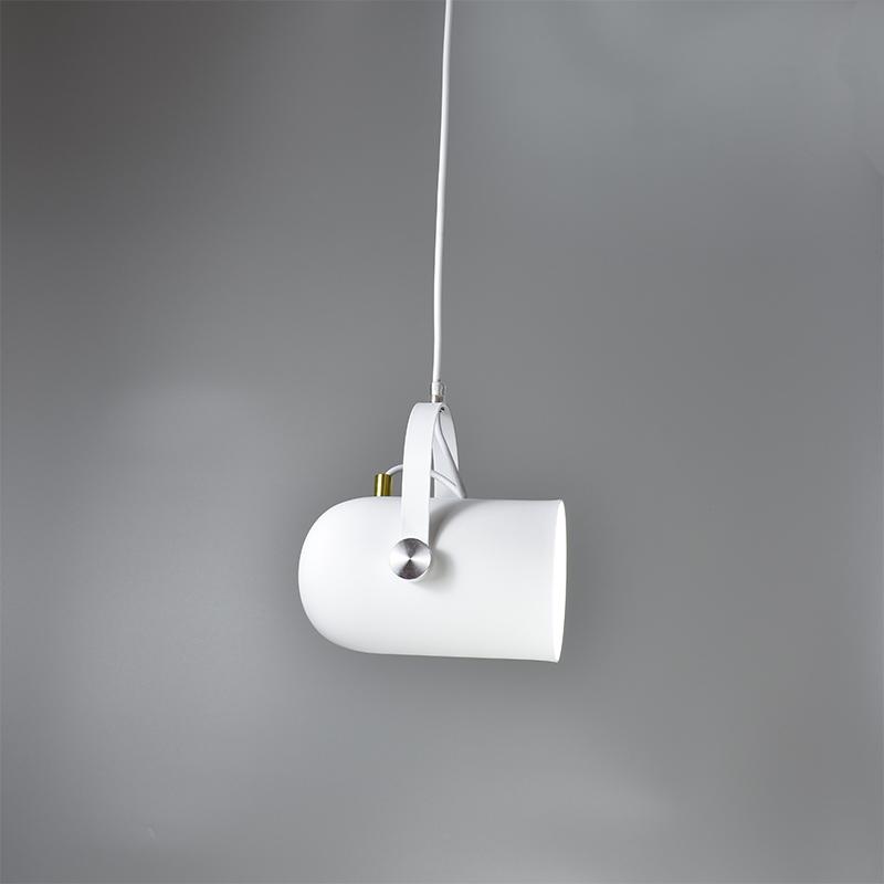 Stylish Scandinavian Drop-Shaped Pendant Lamp - Modern Metal Lighting for Your Living Room and Café