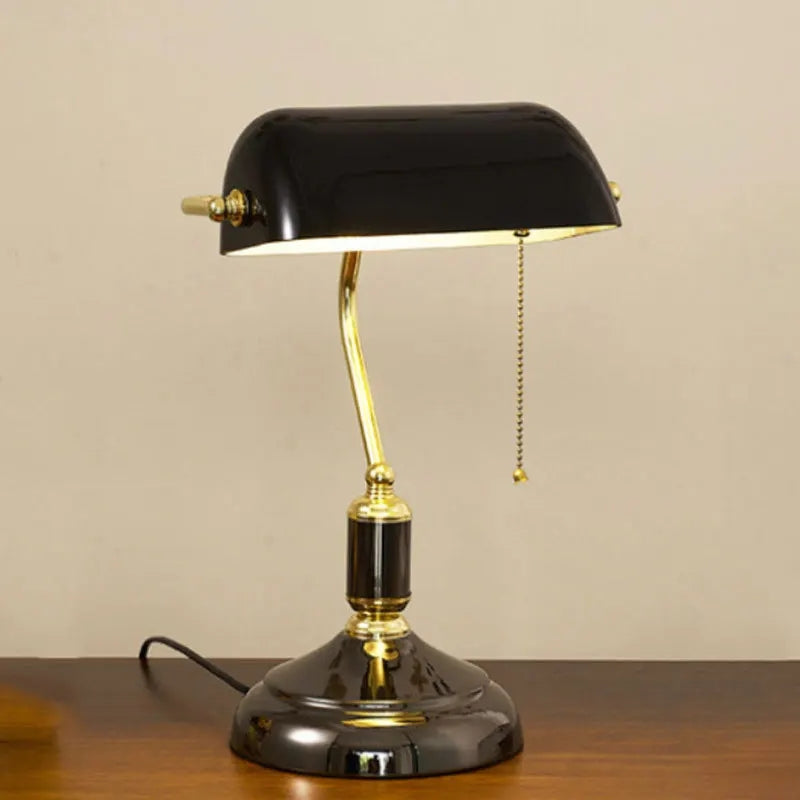 Elegant European Glass Table Lamp with Decorative Base – Timeless and Refined Design for Your Living Room or Bedroom